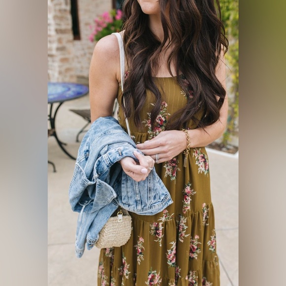 Madewell Cami Tier Midi Dress in Metallic Classic Corsage - Picture 5 of 10